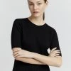 Oxmo RIONA - Camiseta Básica - Black , Mujer -Oxmo Elegante tienda 1e7c62a8a208447698f5e4c87a34fb27