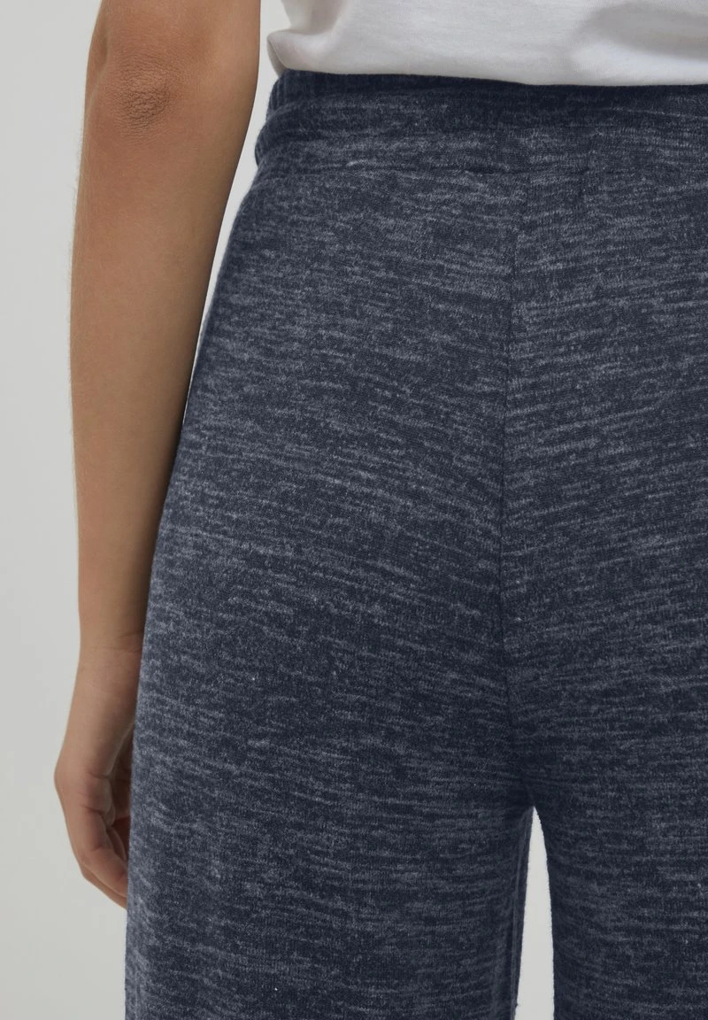 Oxmo OXBERENICE - Pantalones Deportivos - Total Eclipse Melange , Mujer 7 Oxmo OXBERENICE - Pantalones Deportivos - Total Eclipse Melange , Mujer - Image 5