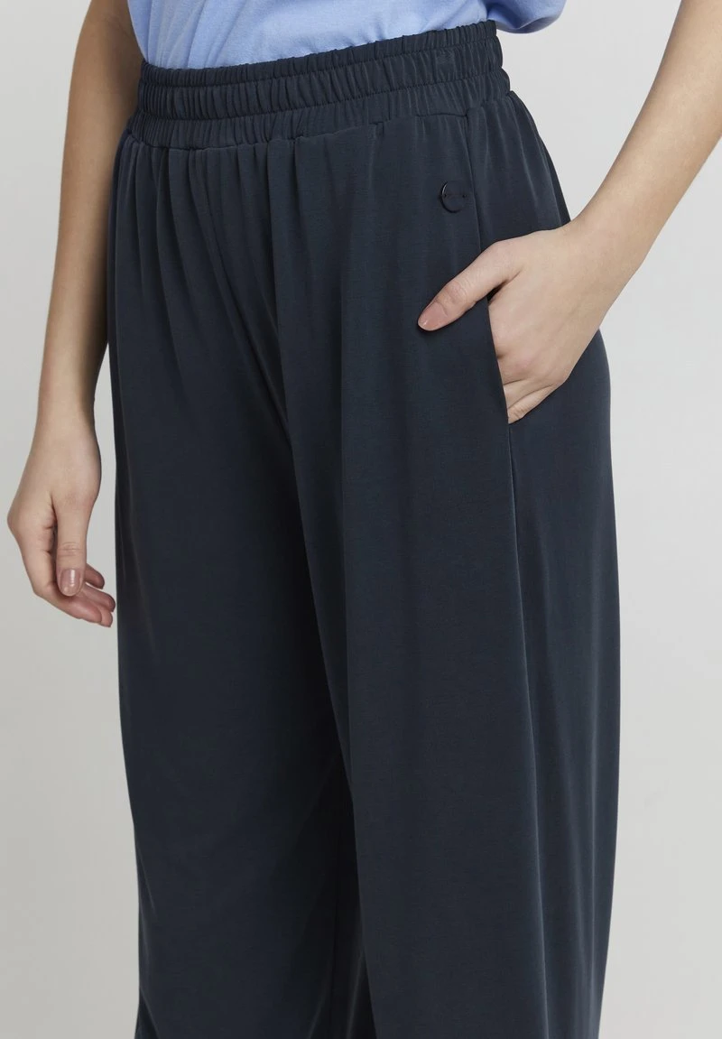Oxmo Pantalones - Total Eclipse, Mujer 6 Oxmo Pantalones - Total Eclipse, Mujer - Image 4