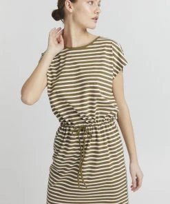 Oxmo STILLA - Vestido Ligero - Kelp , Mujer