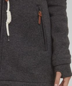 Oxmo OXTHORA - Abrigo Corto - True Black , Mujer -Oxmo Elegante tienda b14fc8604c334dedb53e11974f00e8da