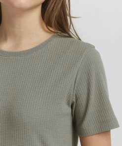 Oxmo PIM - Camiseta Básica - Seagrass , Mujer 11 Oxmo PIM - Camiseta Básica - Seagrass , Mujer -Oxmo Elegante tienda be7a3fc293f948f597c689de96513ed5